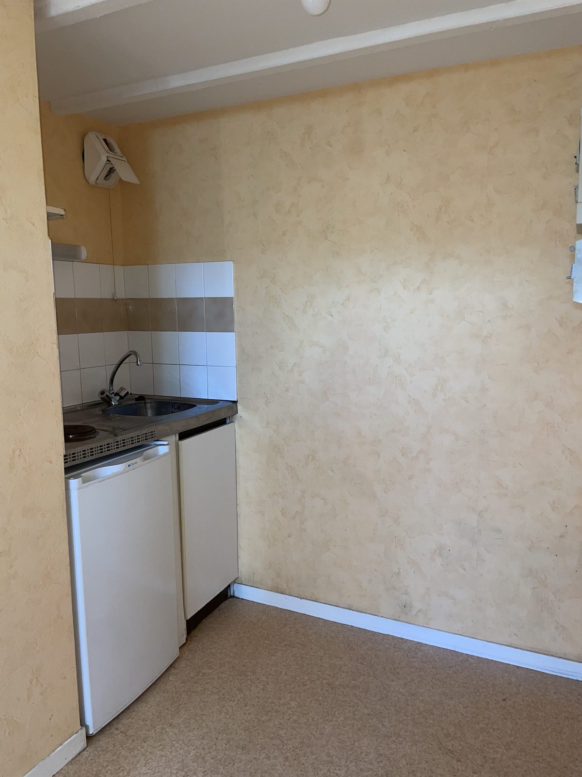 Photo de l'appartement à louer à Limoges — Coin cuisine équipé