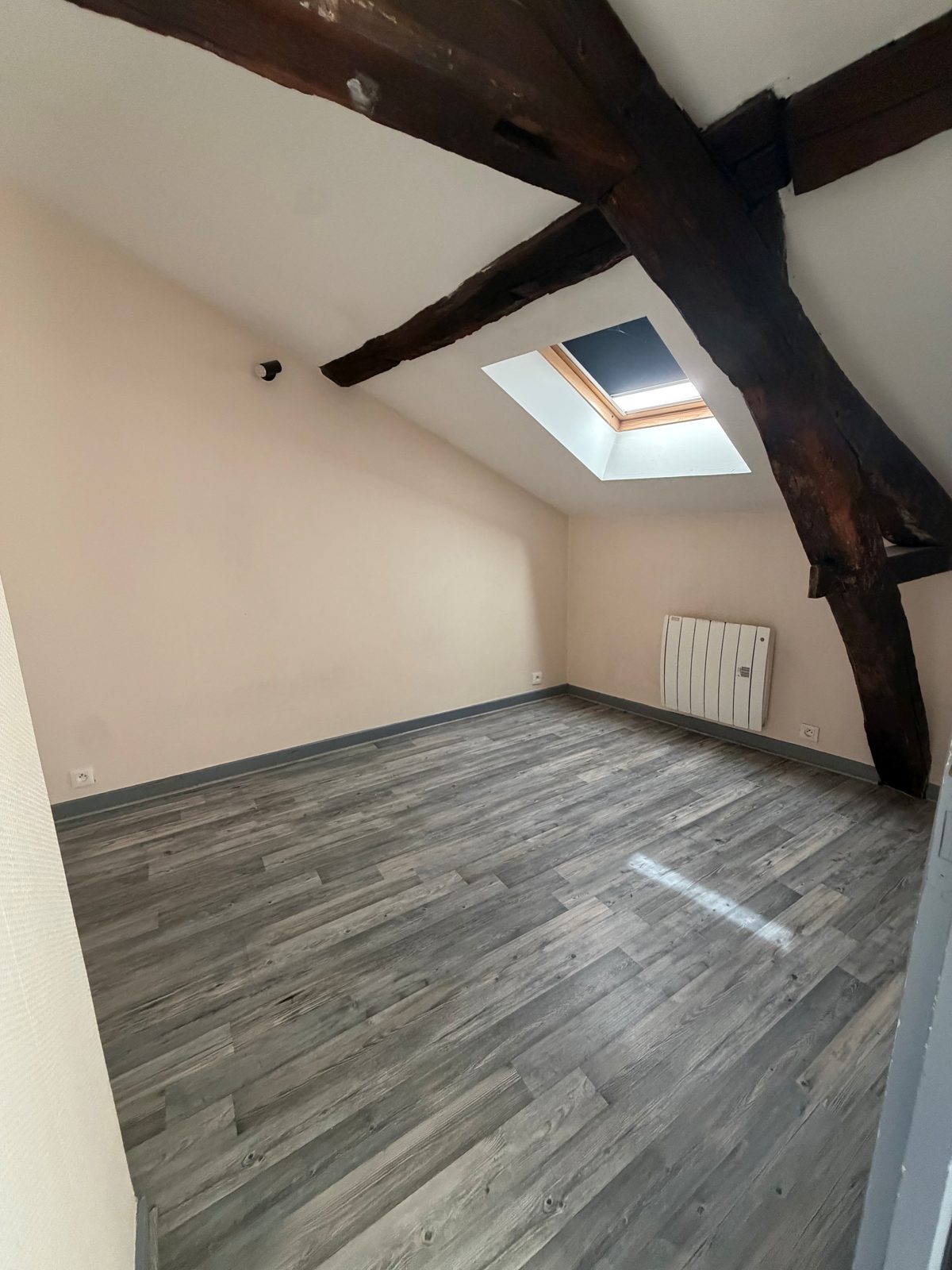 Photo de l'appartement à louer à Limoges — Chambre
