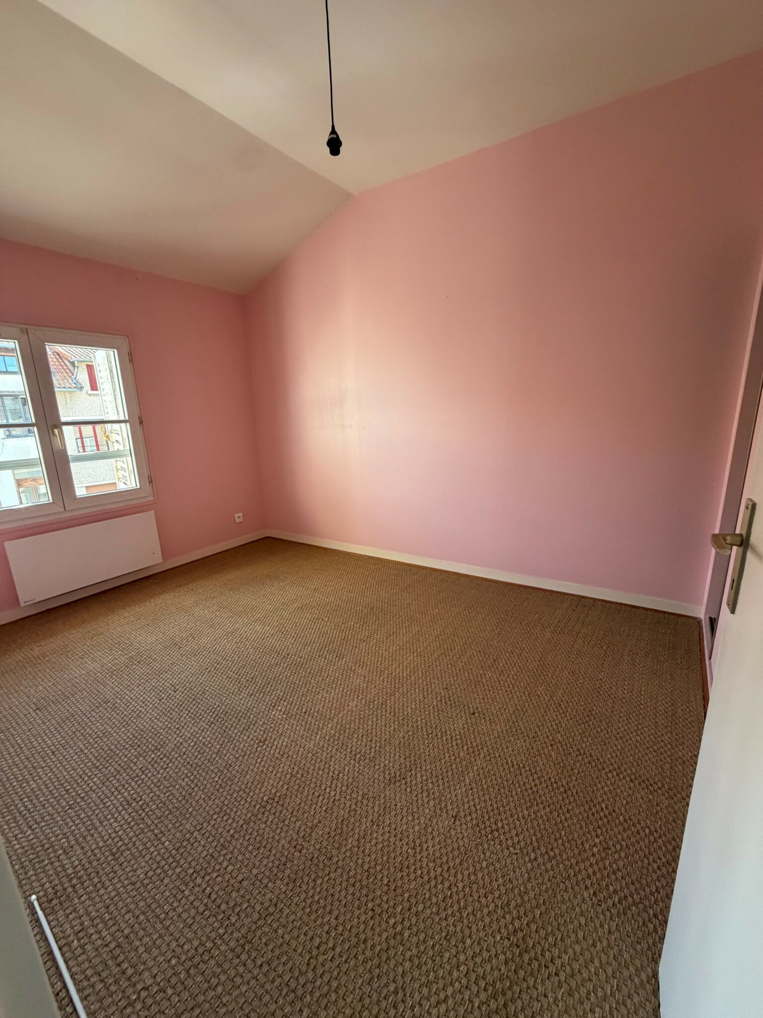 Chambre séparée avec placard du T2, Limoges