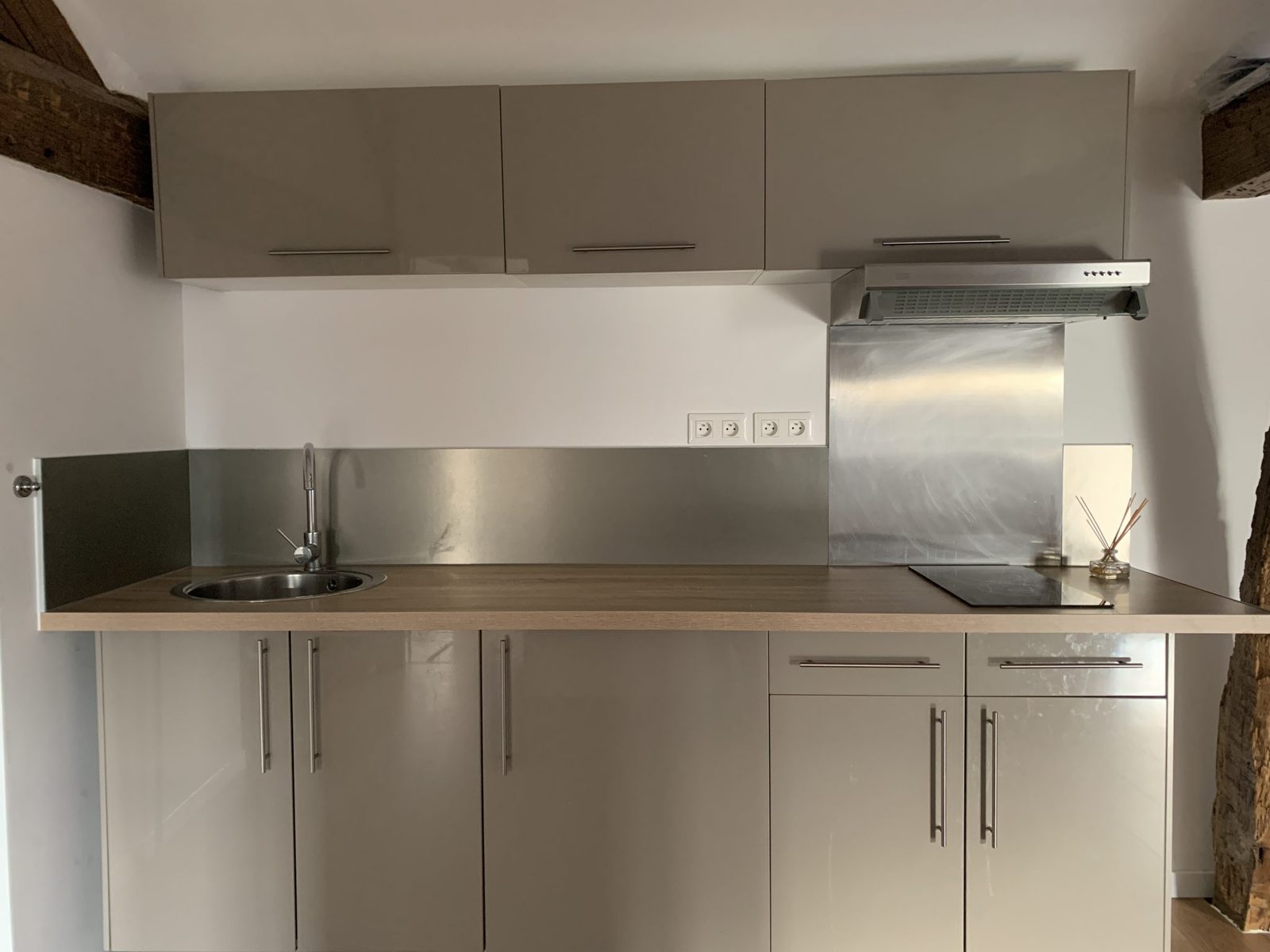 Pièce de vie du T3 85 m² proche Fac de Droit, Limoges