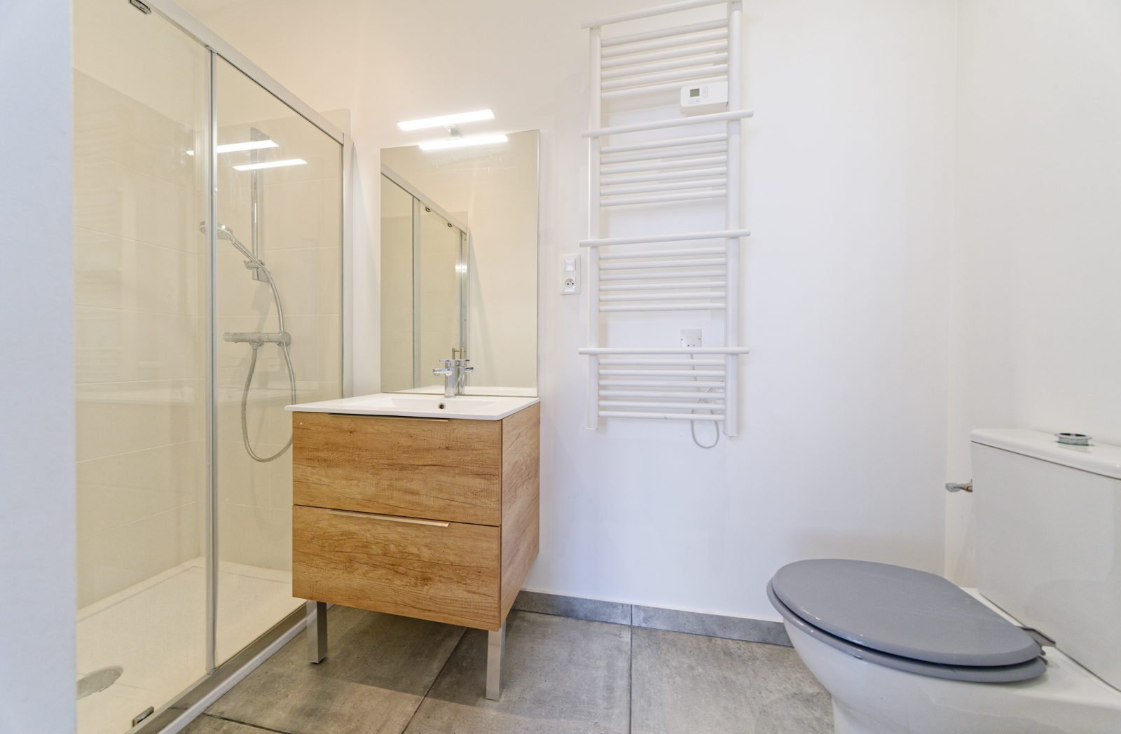 Deuxième salle d'eau privative